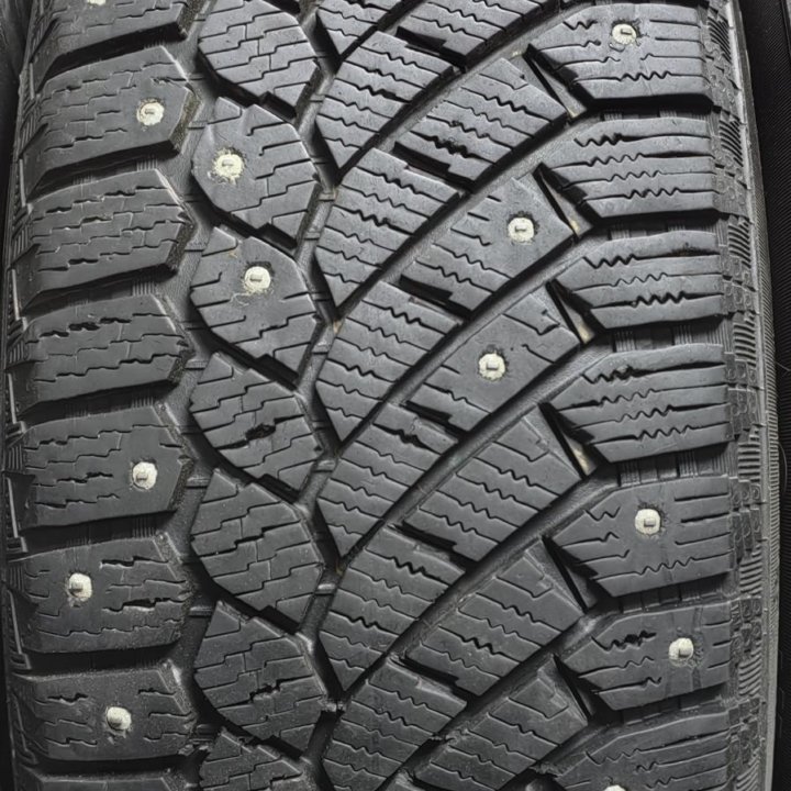 215/65R16 102T Continental CotiIceContact 4*4