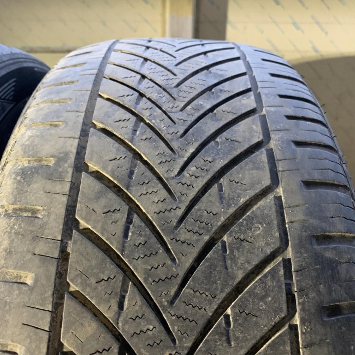 Шины летние 235/55 r19