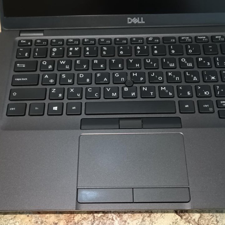 Ультрабук Dell Latitude 5400