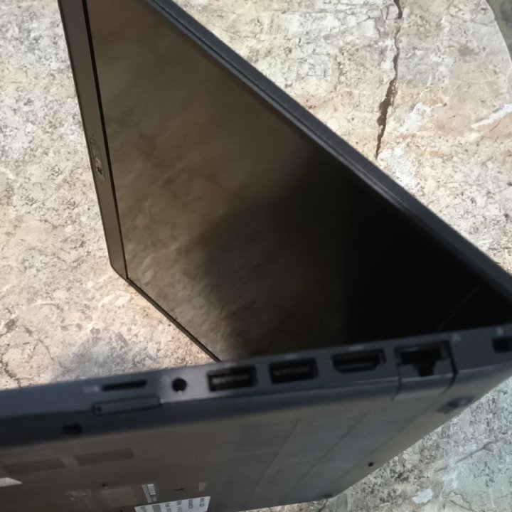 Ультрабук Dell Latitude 5400