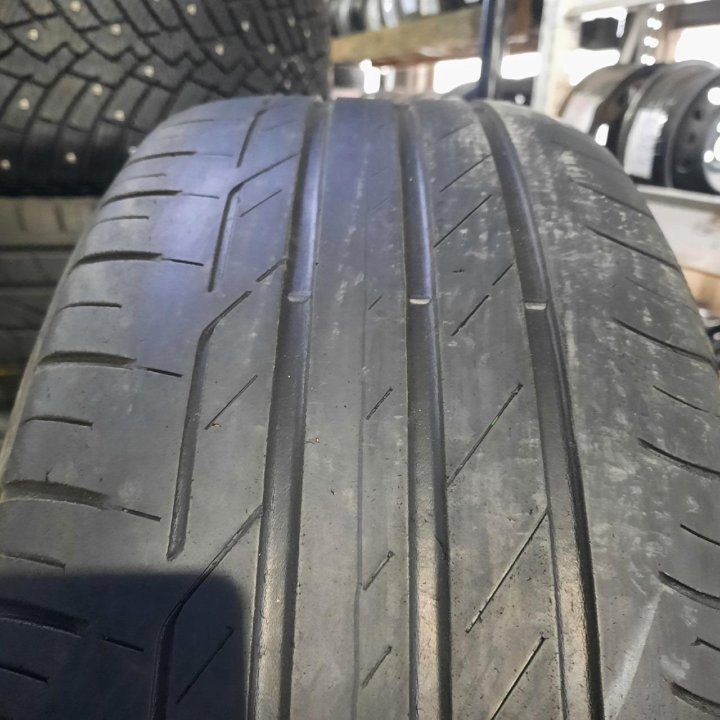 225/45R19 Bridgestone Turanza T001 (Лот №6818)