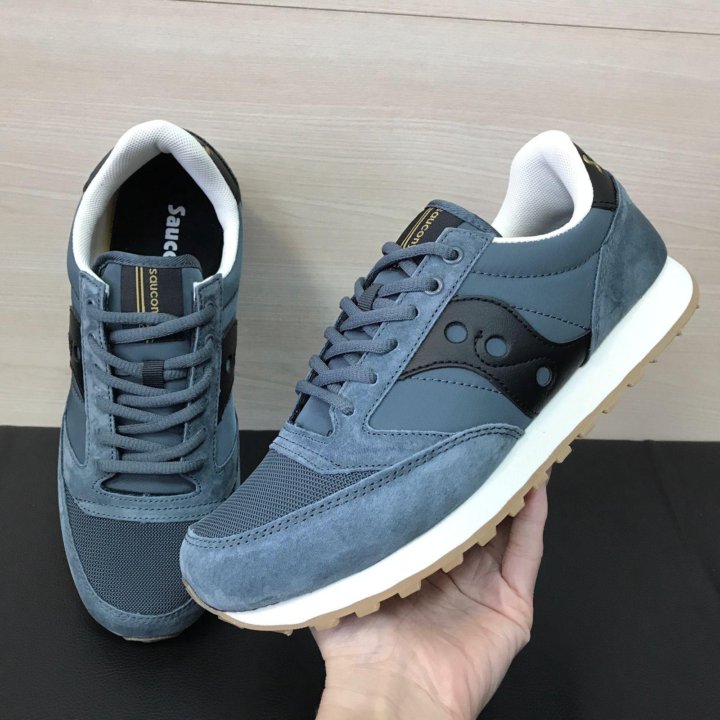 Кроссовки Saucony Shadow серые мужские