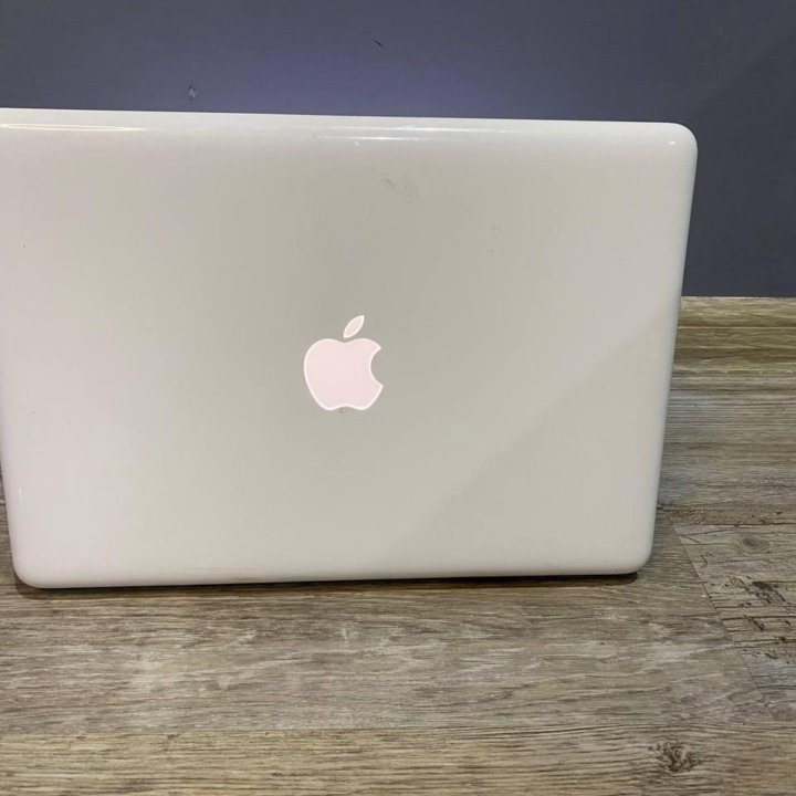 MacBook 13,3 дюйма