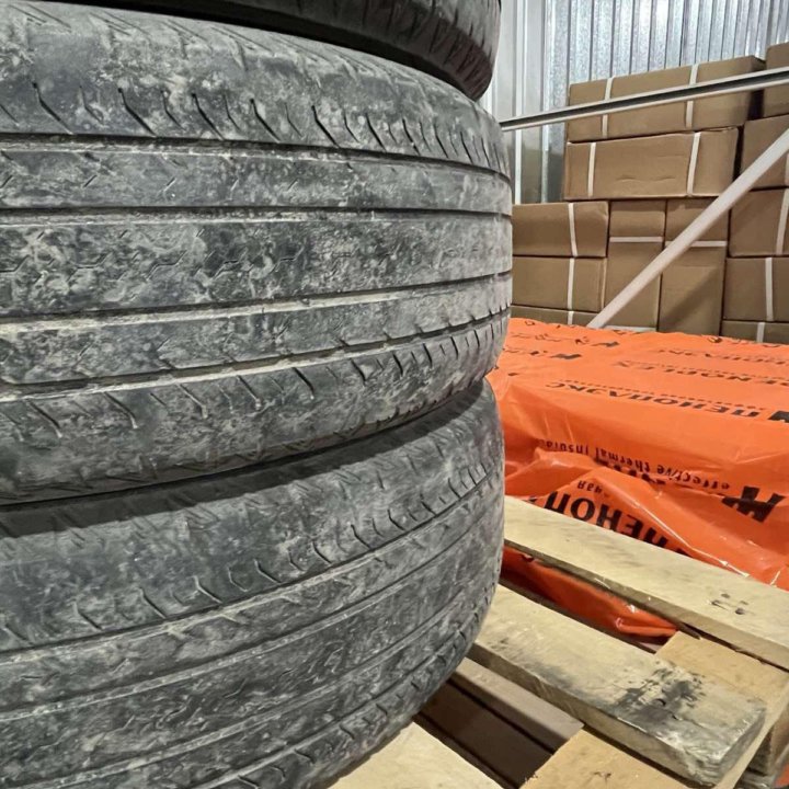 Шины 225/65 R17 Bridgestone