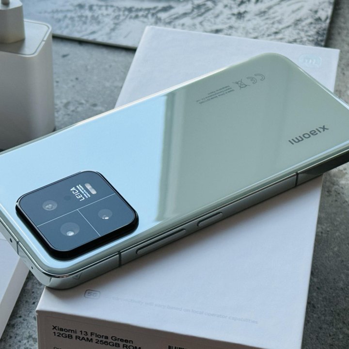 Xiaomi 13 12/256Gb. Чек. Гарантия