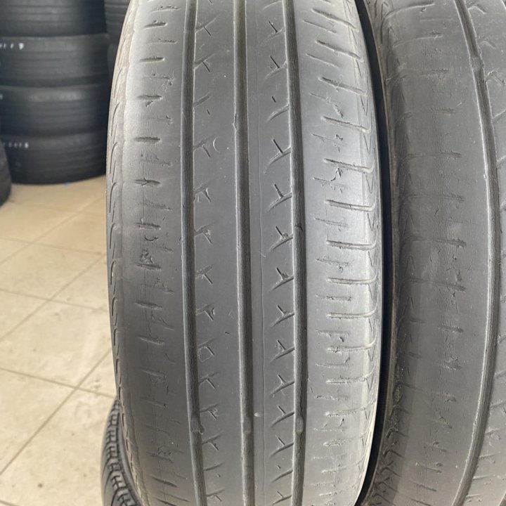 175/70 R14 Yokohama Bluearth AE01