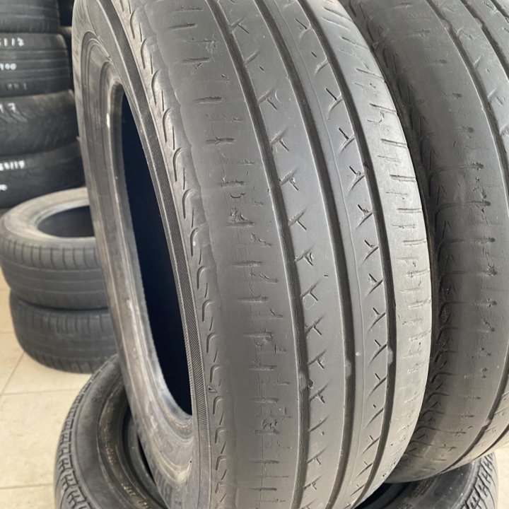 175/70 R14 Yokohama Bluearth AE01