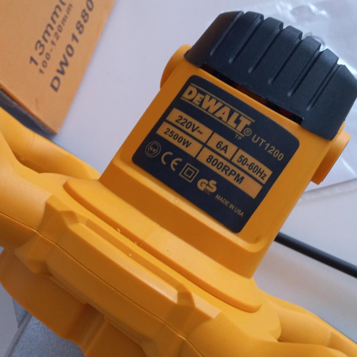 Миксер строительный Dewalt