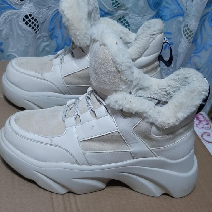 Зимнии ботинки