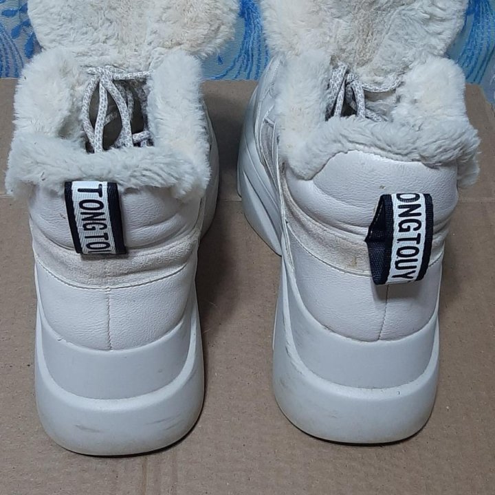 Зимнии ботинки