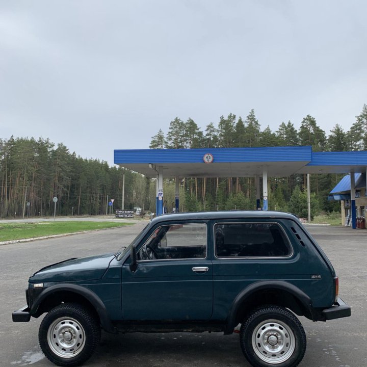 ВАЗ (Lada) Niva (4x4/Legend), 2000