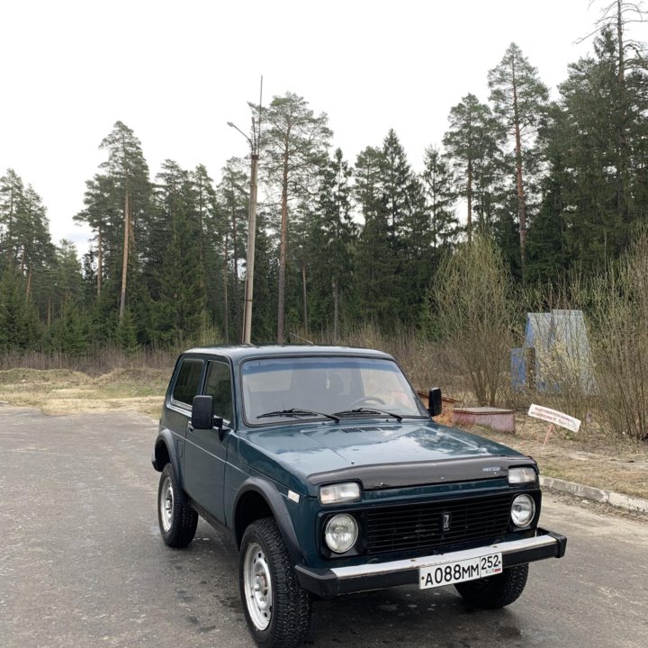 ВАЗ (Lada) Niva (4x4/Legend), 2000