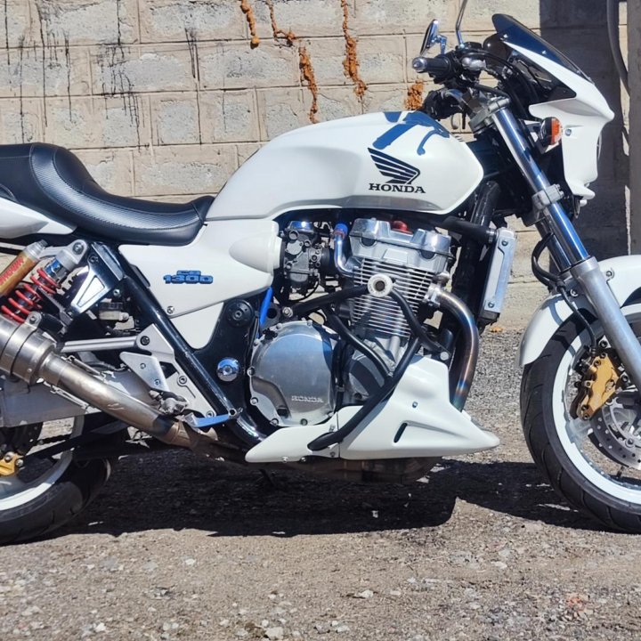 Honda cb 1300