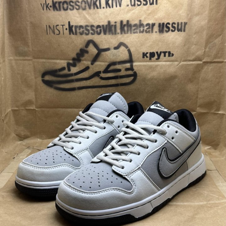 Кроссовки NIKE DUNK LOW RETRO