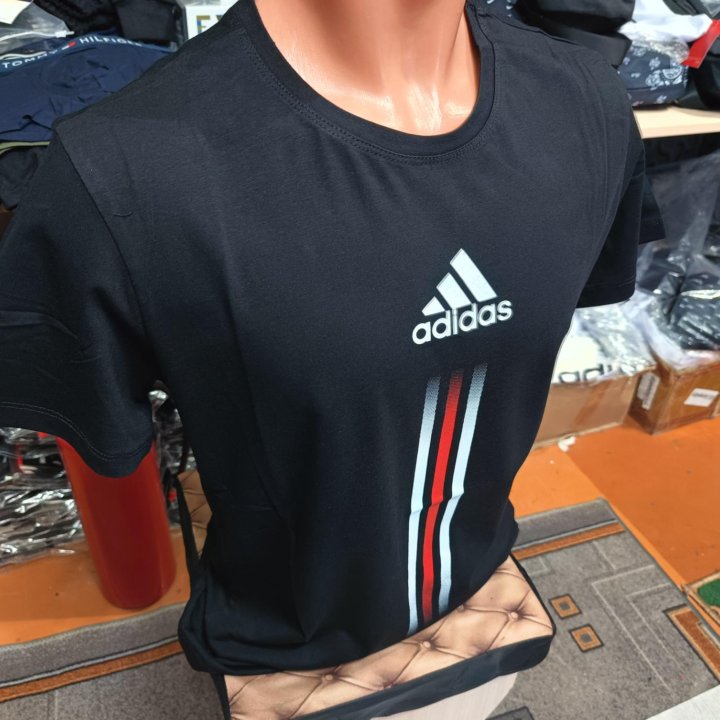 Футболка Adidas