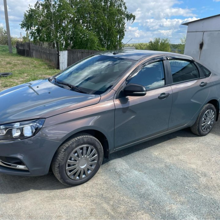 ВАЗ (Lada) Vesta, 2022