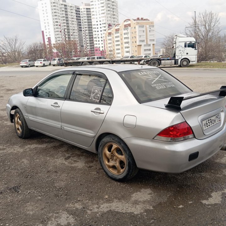 Mitsubishi Lancer, 2005