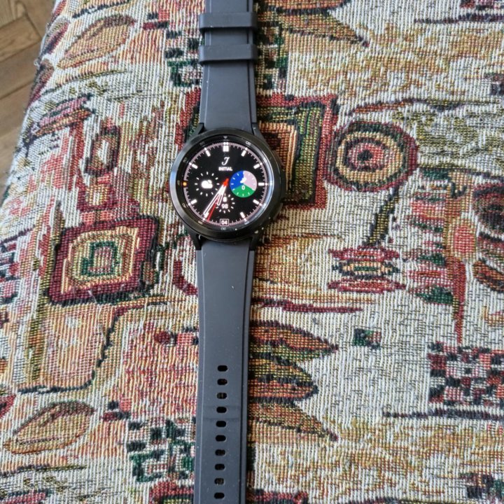 Смарт часы Samsung galaxy watch 4 classic 46