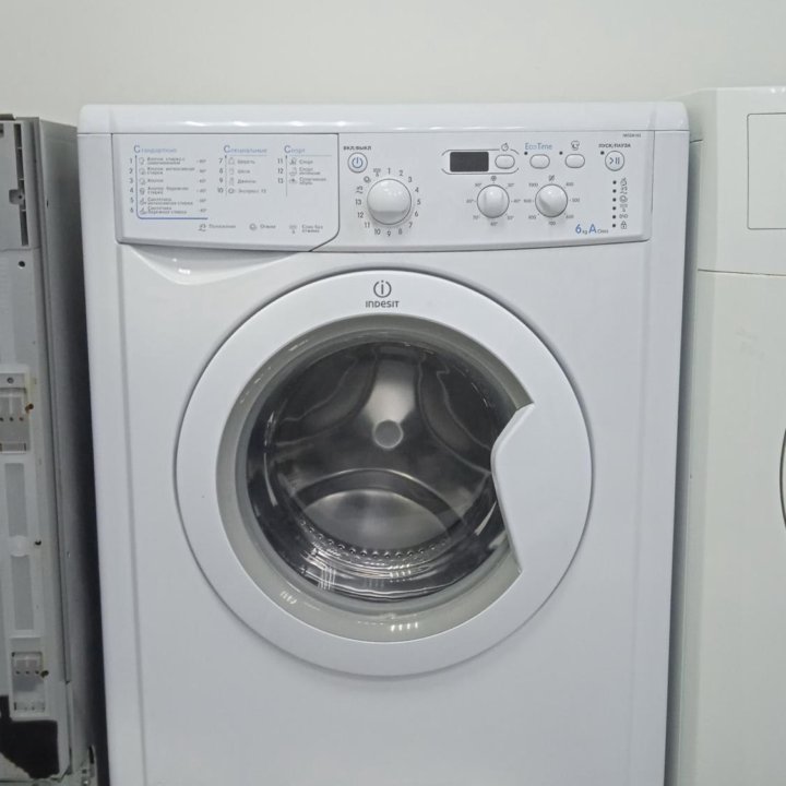 Стиральная машина Indesit 6кг