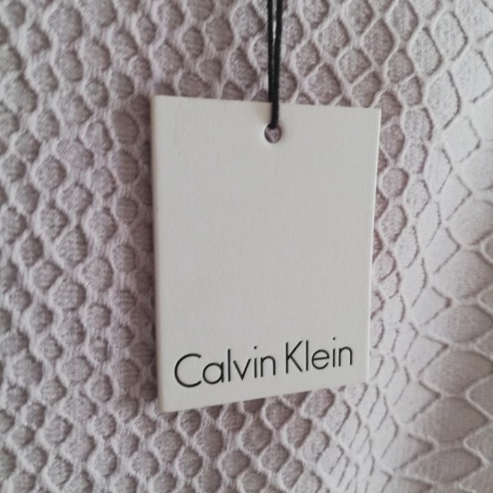 Новая юбка Calvin Klein