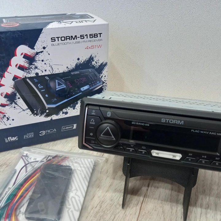 Новая магнитола Aura Storm-515BT 3 пары RCA