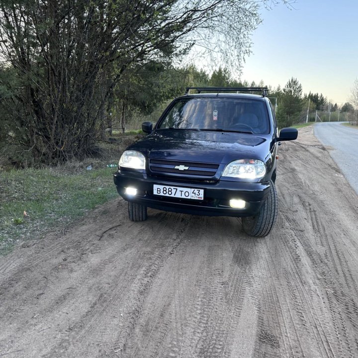 Chevrolet Niva, 2005