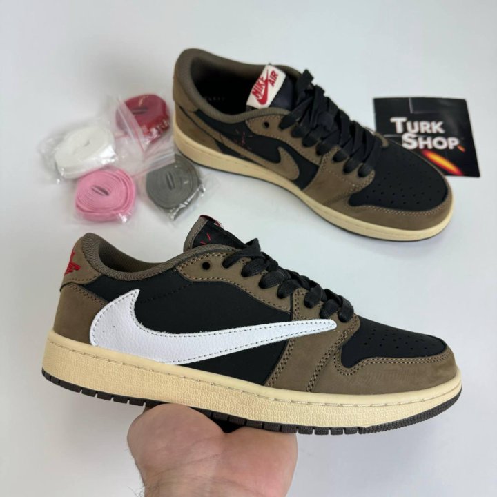 Кроссовки мужские Nike Air Jordan 1 Retro Low