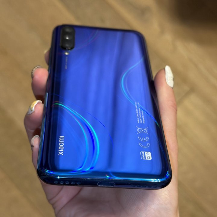 Смартфон Xiaomi Mi A3 4/64