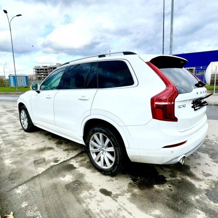 Volvo XC90, 2019