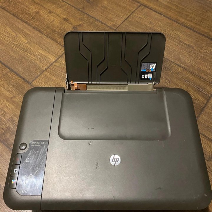 Принтер HP Deskjet 2054А