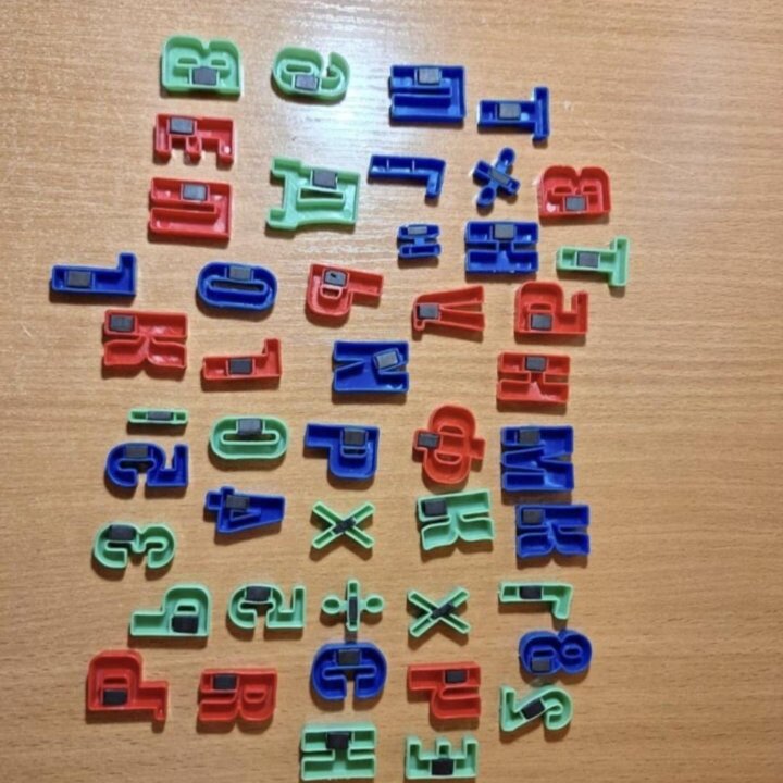 Магниты-алфавит