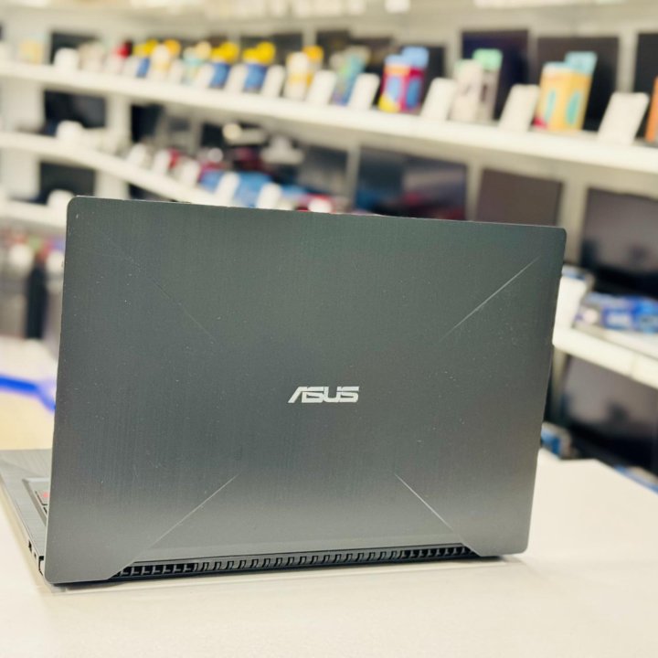 Asus Rog 15.6