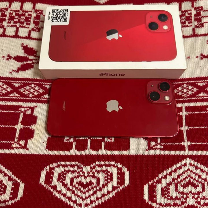 iPhone 13 128 Red