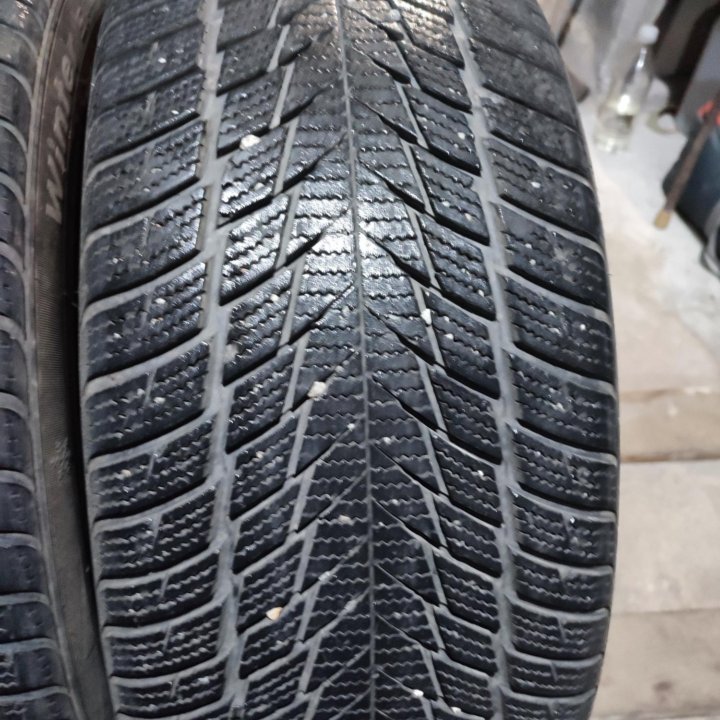 Пара шин Charmhoo Winter Sport 225/45 R18