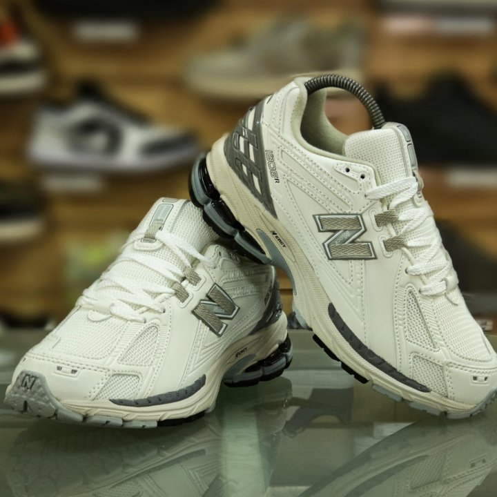 Кроссовки New Balance 1906