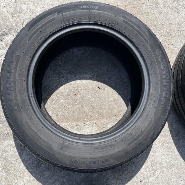 Продаю шины KUMHO ecowing ES01,