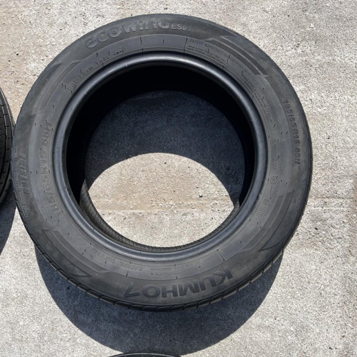 Продаю шины KUMHO ecowing ES01,