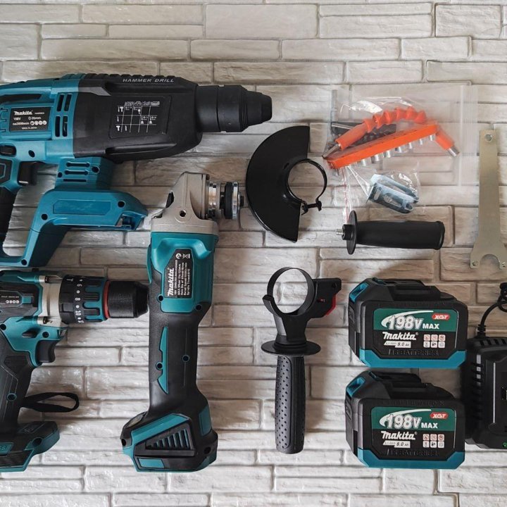 Аккумуляторный набор makita 3 в 1