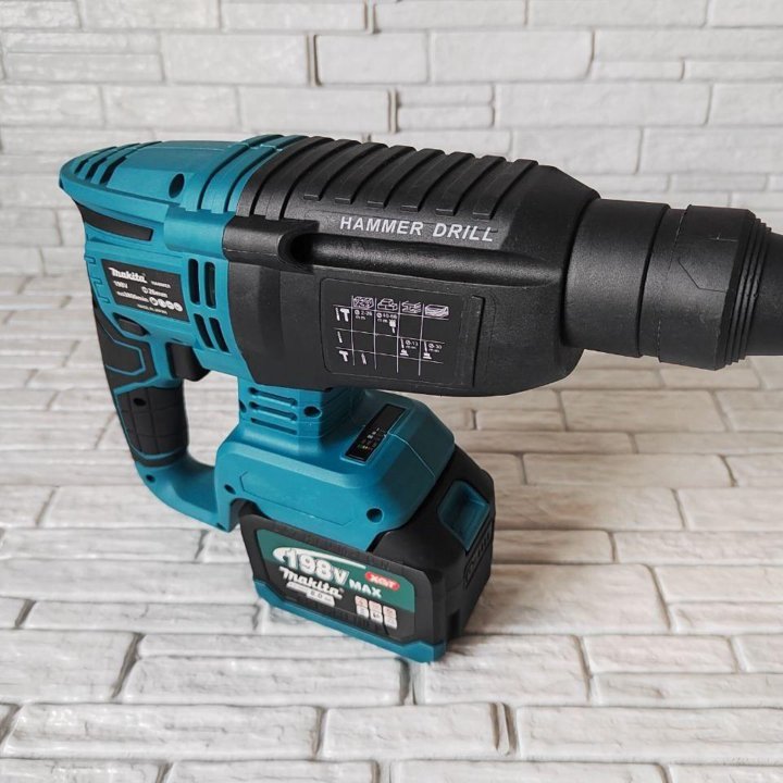 Аккумуляторный набор makita 3 в 1