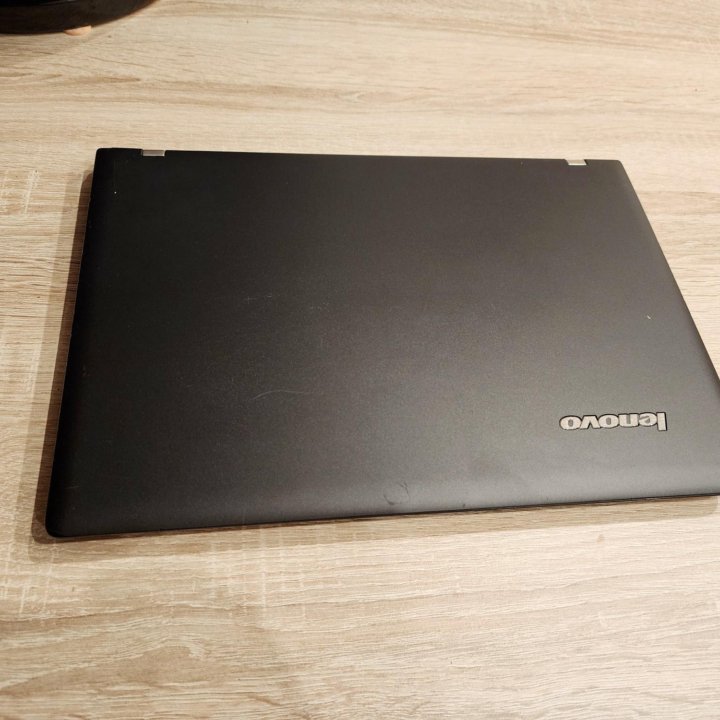 Lenovo E31-80, core i3(6 gen), 8gb, 256SSD, 13.3