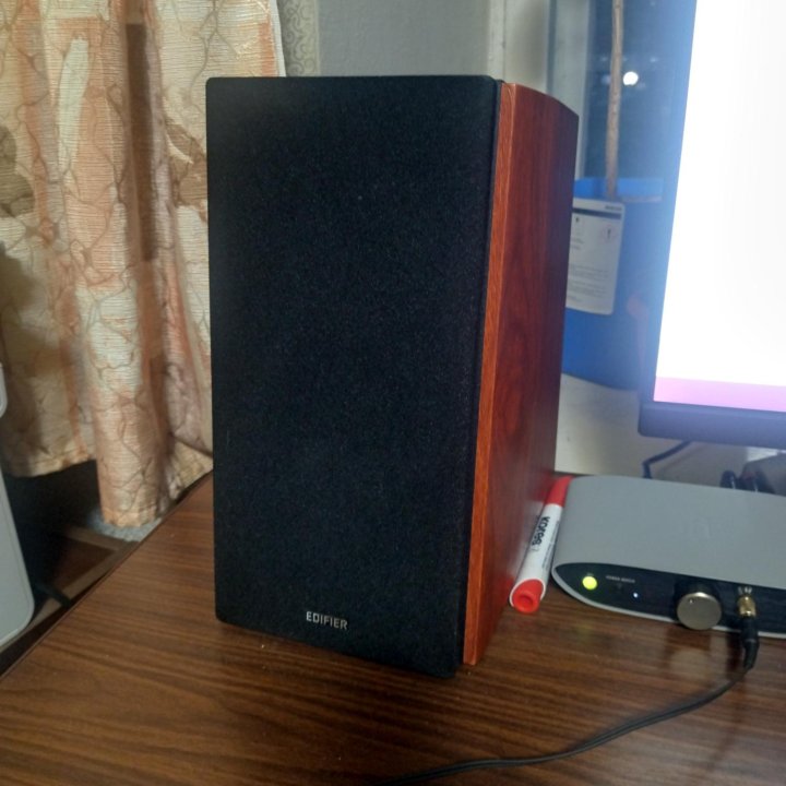 Колонки Edifier R2000DB