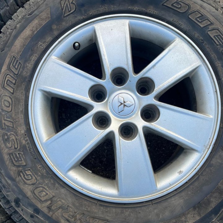 Ориг Литые Диски R17 Mitsubishi 6x139.7 A/T 265/65