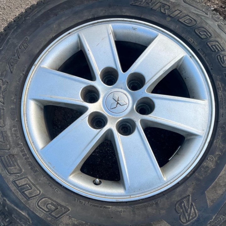 Ориг Литые Диски R17 Mitsubishi 6x139.7 A/T 265/65