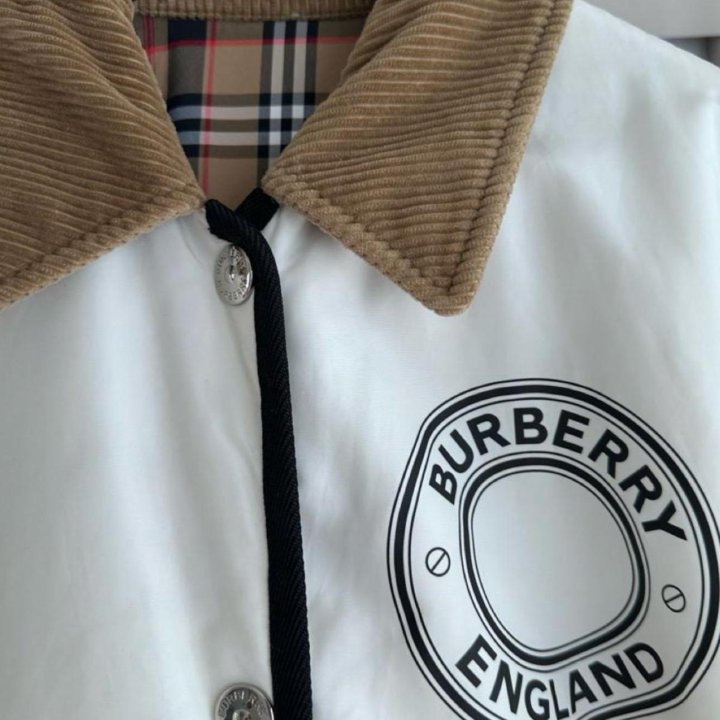 Burberry новая куртка трансформер оригинал