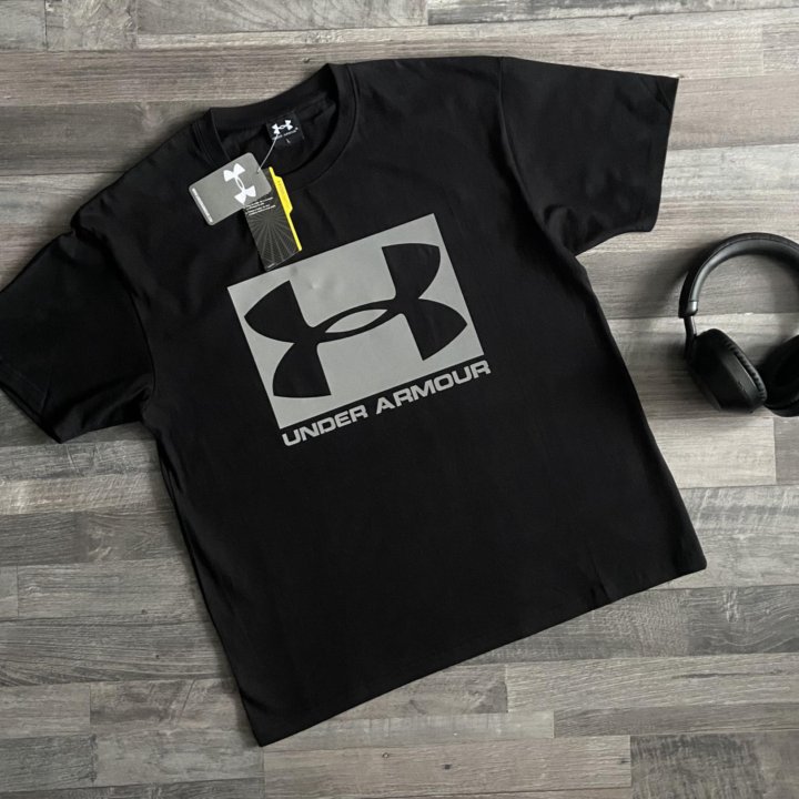 Футболка Under Armour