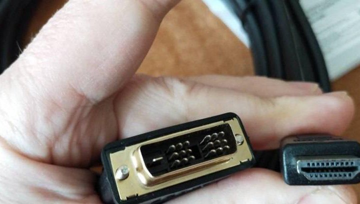 Кабель HDMI - DVI. 10 м. Новый.