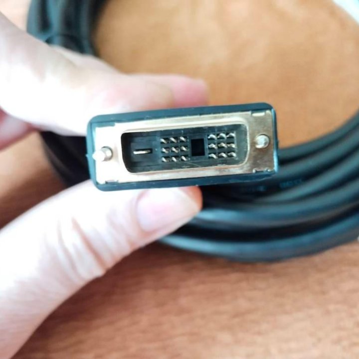 Кабель HDMI - DVI. 10 м. Новый.