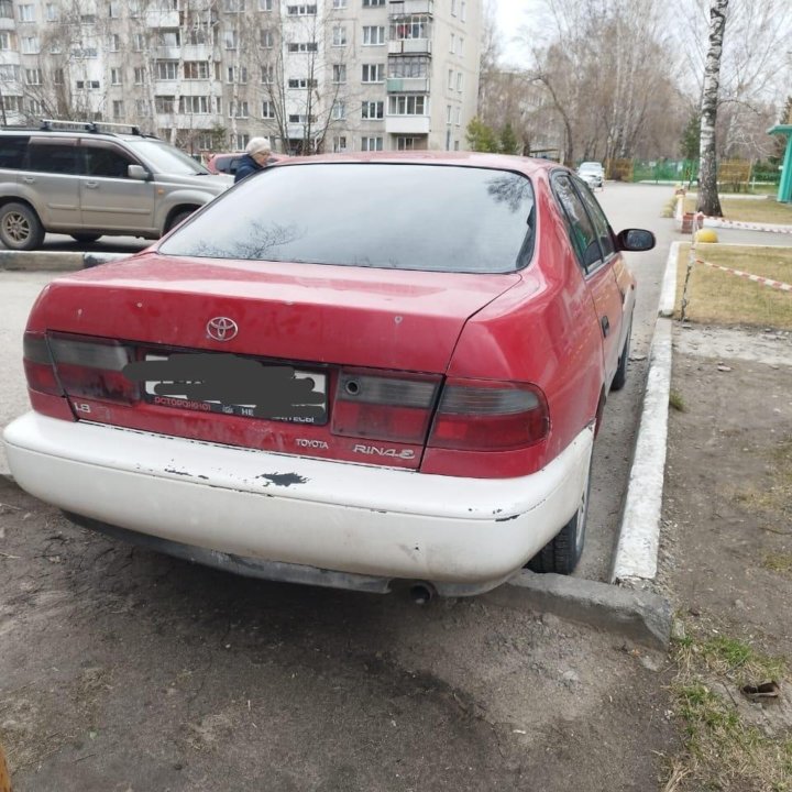 Toyota Carina E в разбор