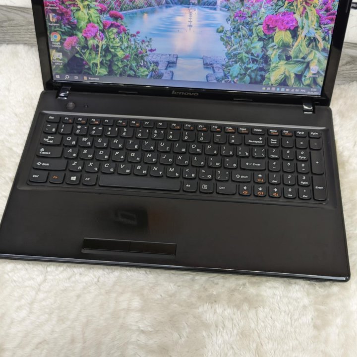 Lenovo / i7-3610QM / GF710M /8GB /SSD+HDD