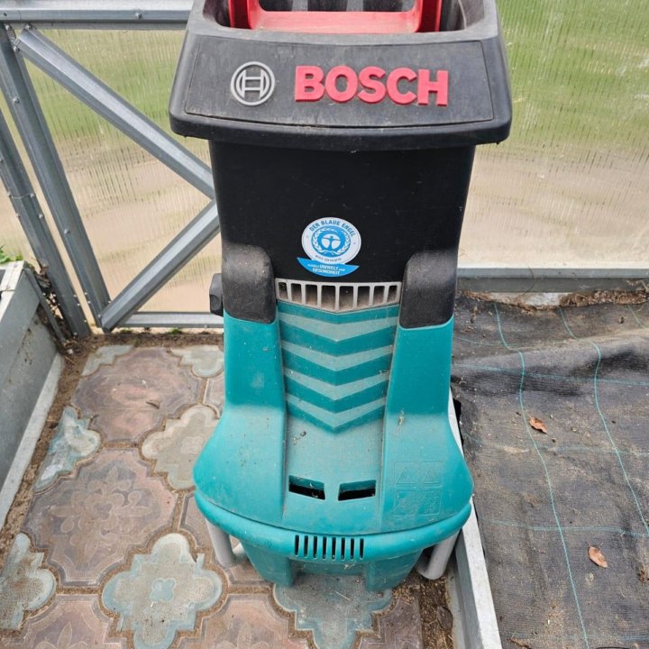 Измельчитель BOSCH 2500 Вт 40 об/мин.